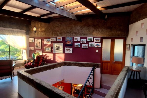 013 Absolute Castillo Foyer 1st fl 20260811e